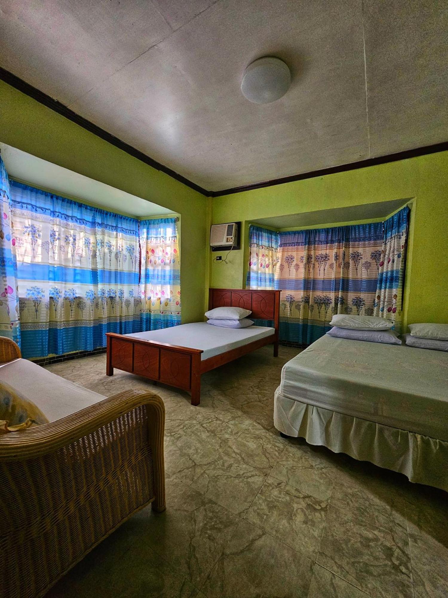 Guest house Bohol Sea Breeze And 2*