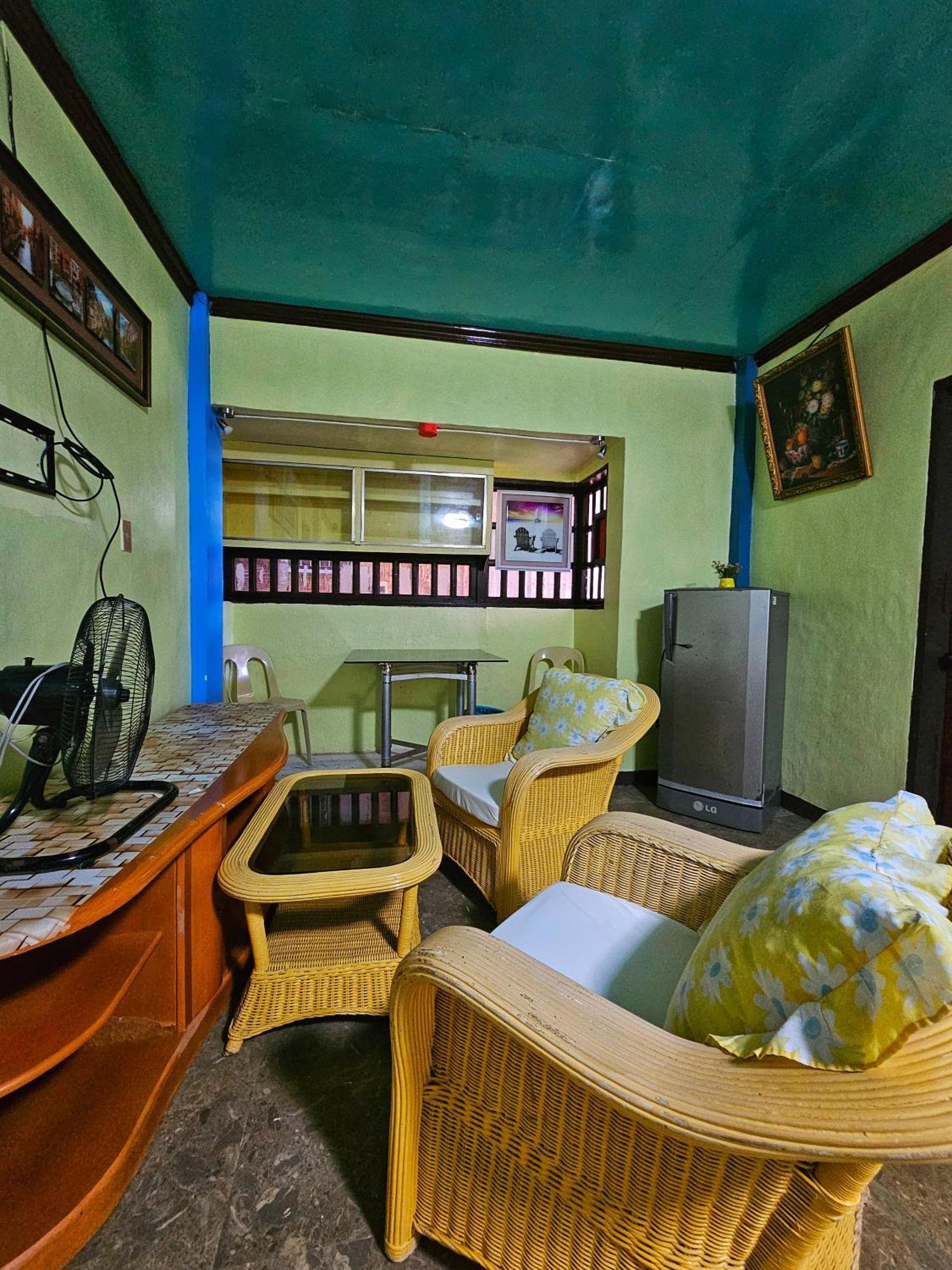 Bohol Sea Breeze And Tawala (Panglao)
